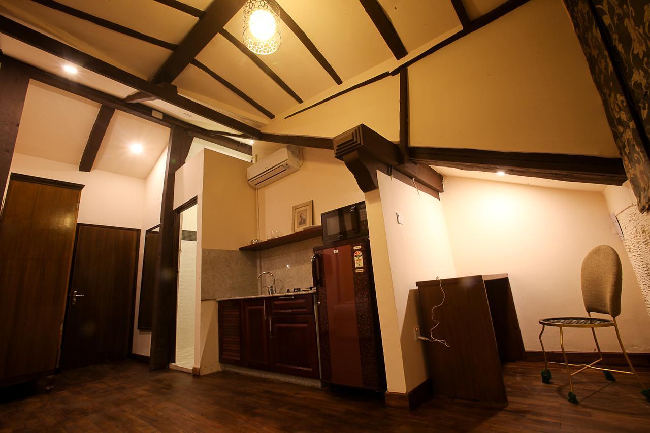 Hotel Heranya Катманду Екстериор снимка