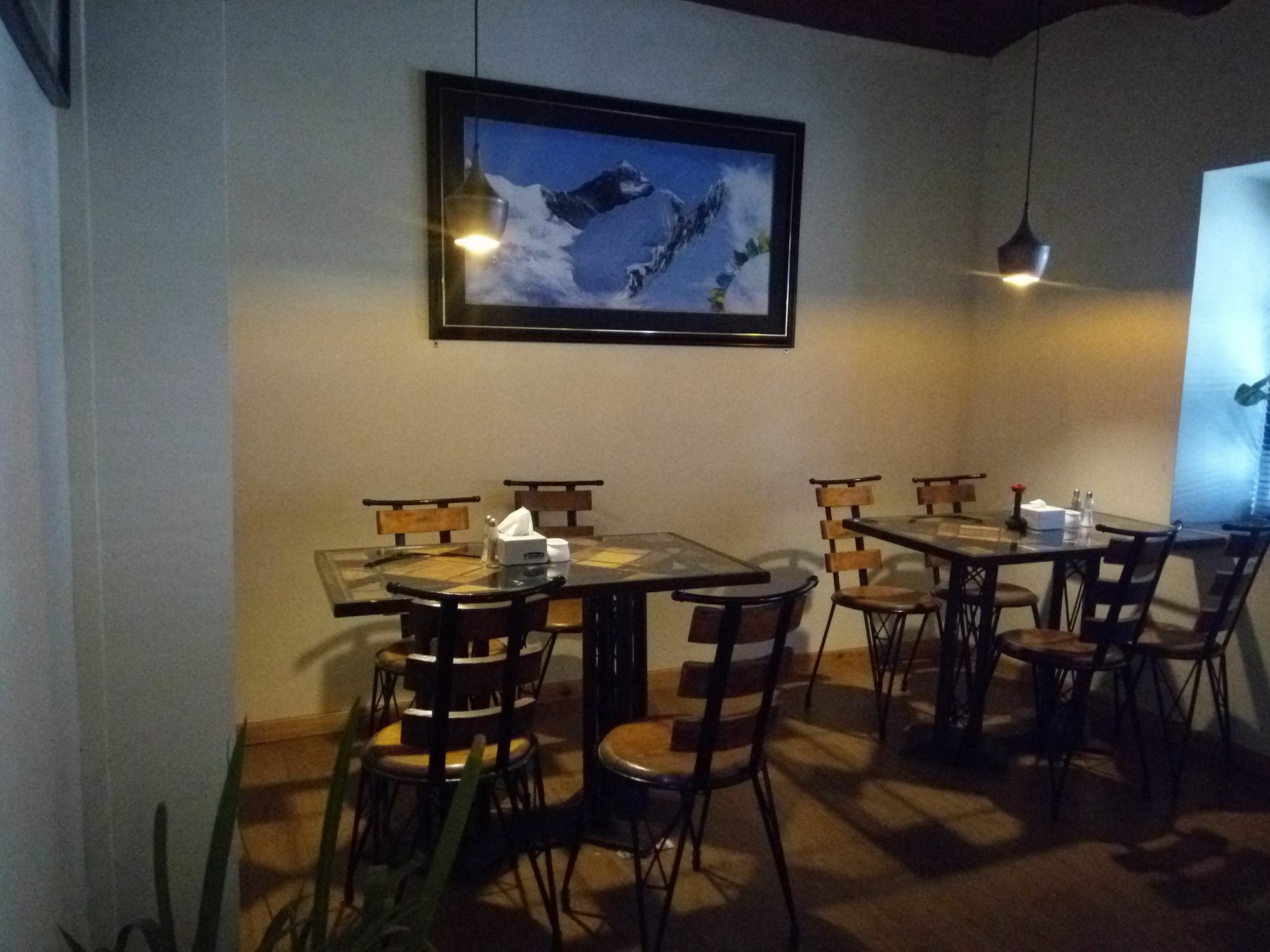 Hotel Heranya Катманду Екстериор снимка